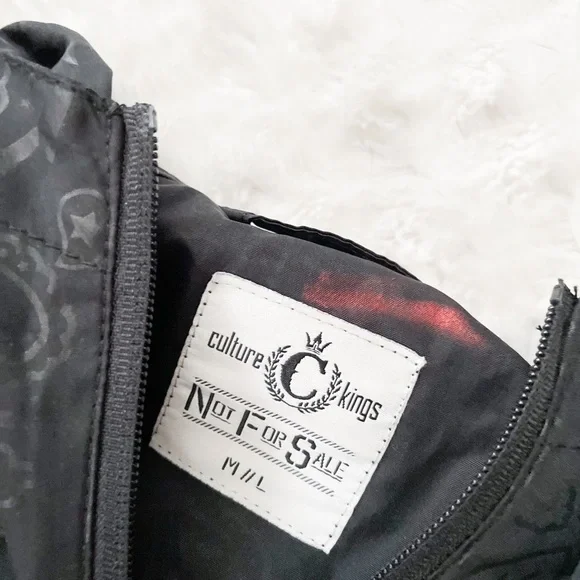 NWT- CULTURE KINGS unisex duplex windbreaker backpack jacket - Picture 10 of 16